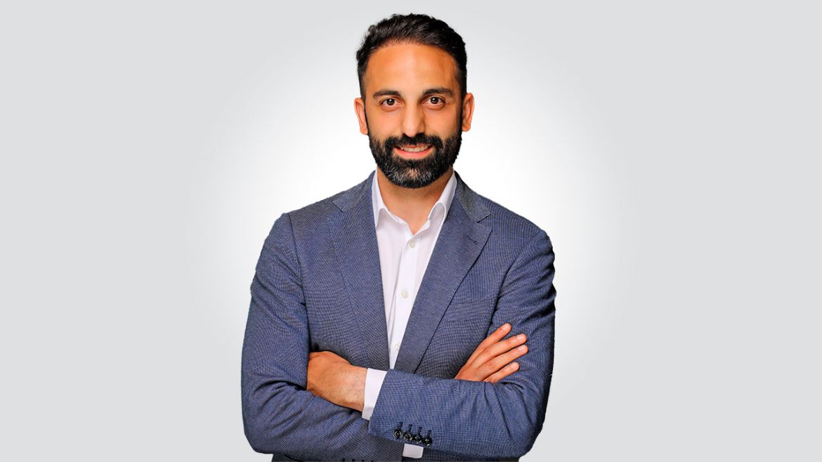 Immagine di contatto di un key account manager del settore automobilistico