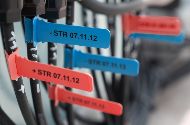 Etichette per cavi elettrici per l'identificazione industriale