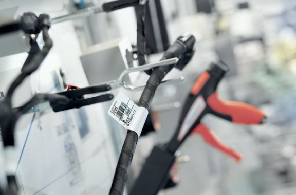 Etichette autolaminanti a trasferimento termico