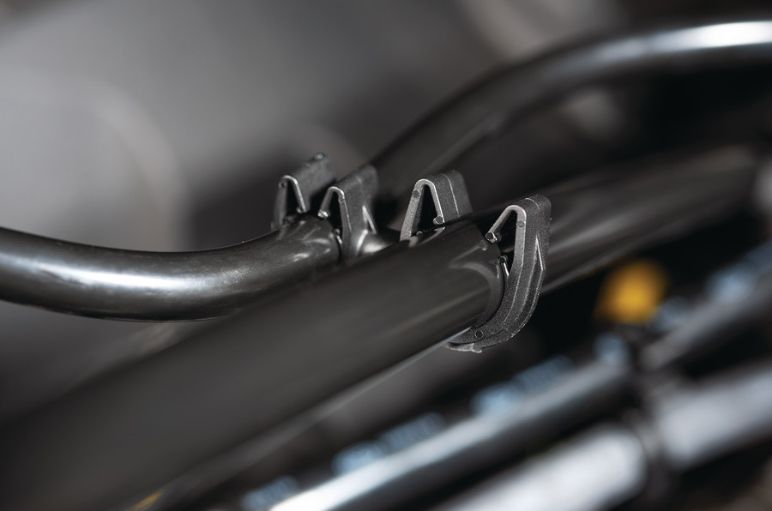 Omega clip modulari, per un instradamento dei cavi customizzato