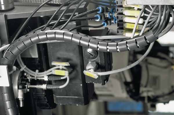 Guaina raccogli cavi ritardante di fiamma certificata EN 45545-2