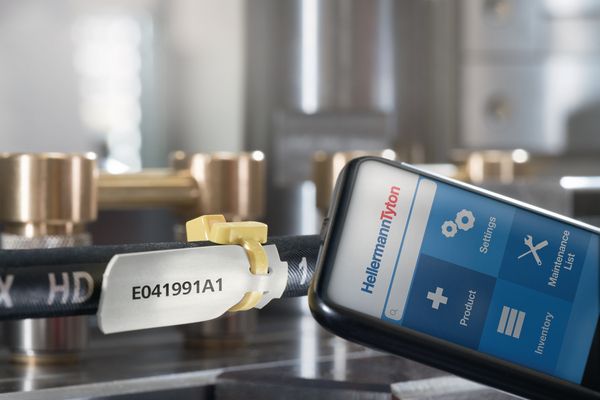 Identificazione industriale ed etichette adesive