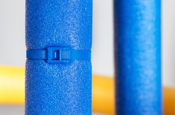 Fascette con testa a basso profilo