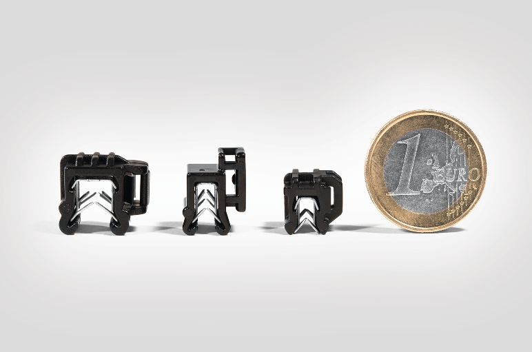 La nostra più piccola Edge clip è il 30% più piccola rispetto agli altri supporti per fascette di cablaggio
